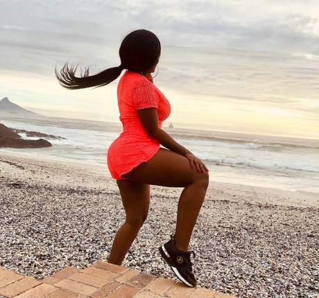 Bella Batista beautiful star gallery