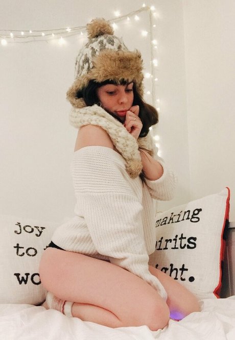 heyashleytea model erotic archive