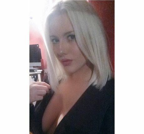 Bethany Koko hot star pictures