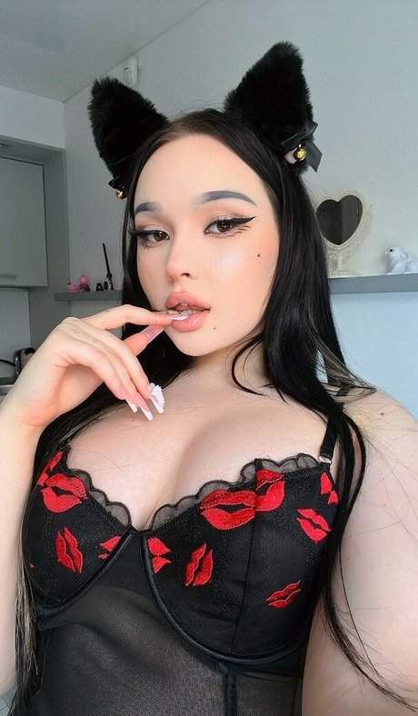 IntentlyRecent star nudes pictures