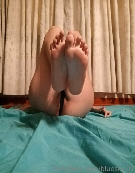 bluesky 01 model hot pic