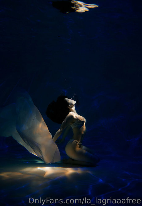 la alegriafree beautiful actress pic