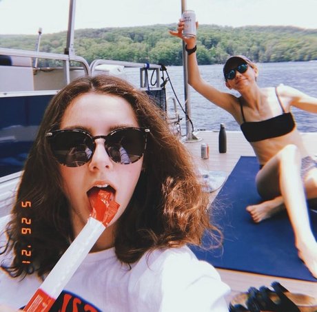 Katherine Hudson model high quality image