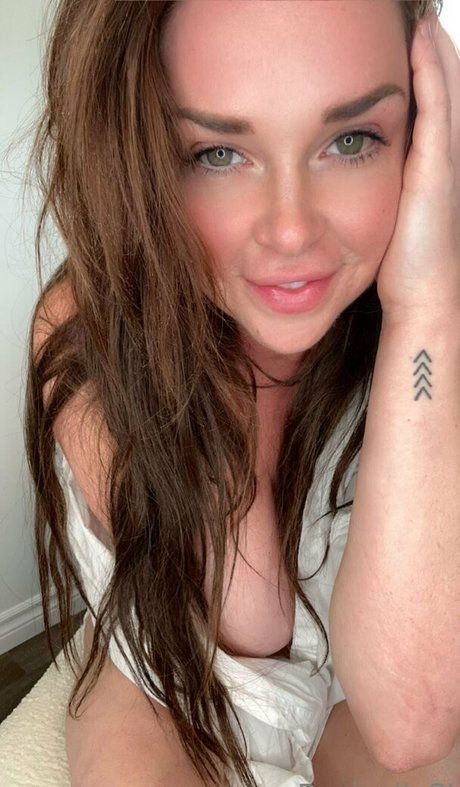 sjbasically model porn image