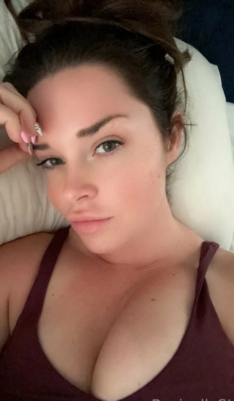 sjbasically star nude photo