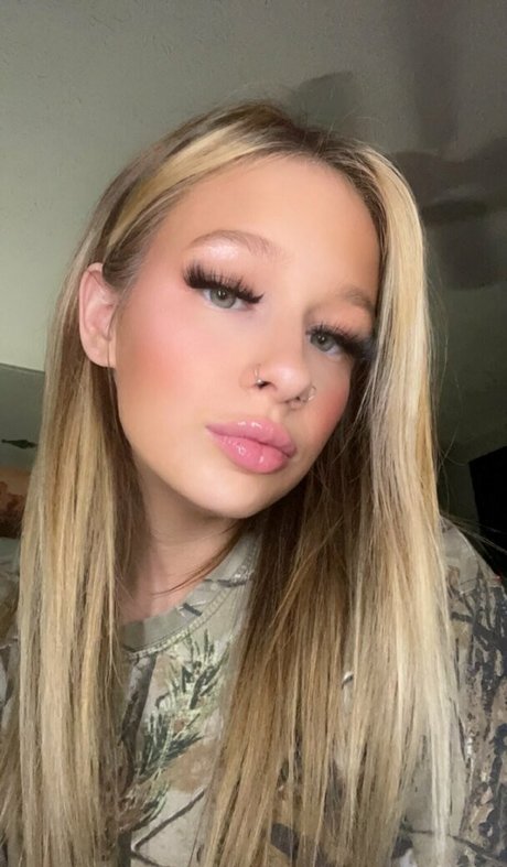 madinoelll top pornstar pictures