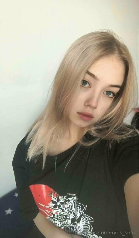 lesbian feet onlyfans erotic picture