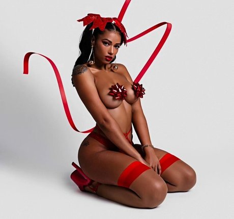 Vivalavictoria hd pornstar pic