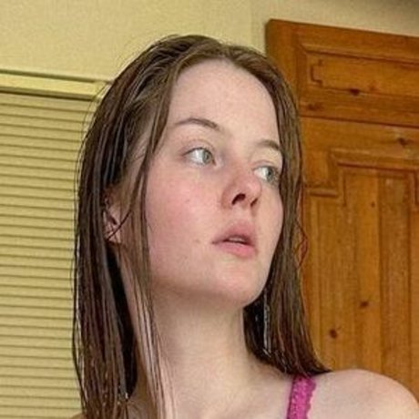 Linaluna pornstar pics