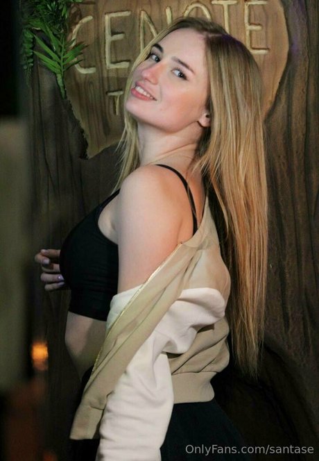 asian girlfriend onlyfans sexy naked pic