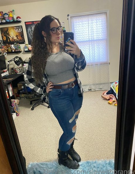 brandoki model picture