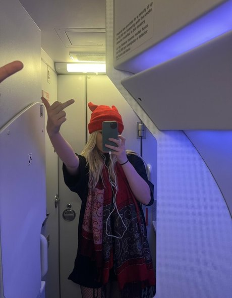 selfie nude onlyfans pretty photo