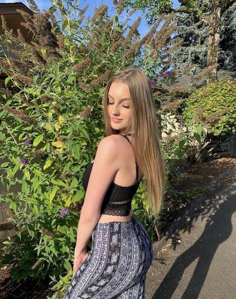 Cassandra Summer star porn galleries