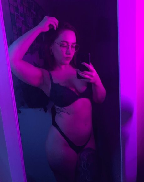 hot blonde onlyfans erotic img