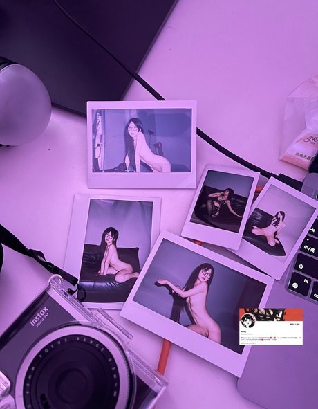 SS95577233 pornstar art photo