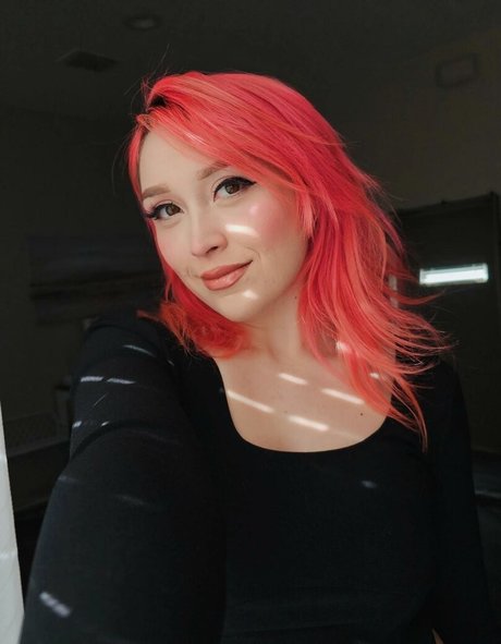 Itsqueenmanda sex pornstar image