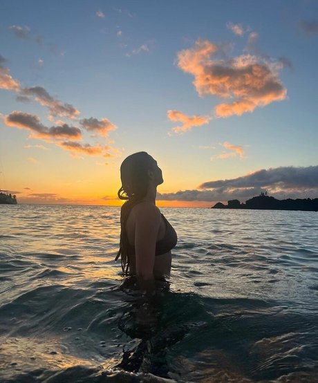 Anika Grace nudes actress pic