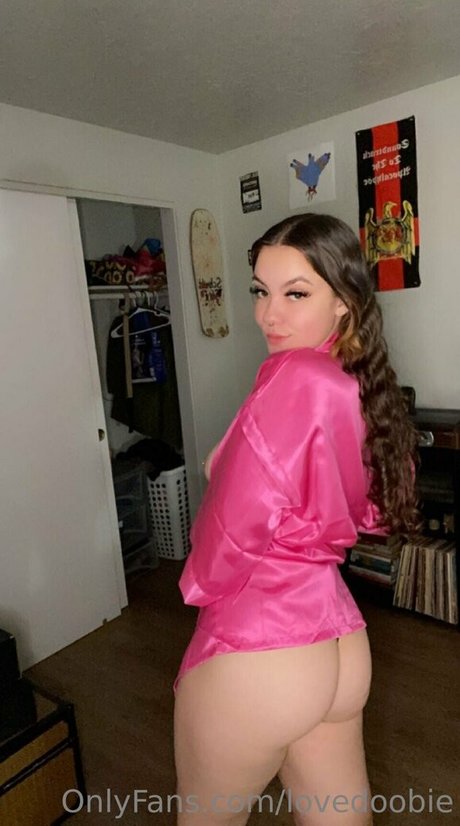 Lovedoobie666 model top galleries