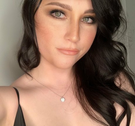 lewdkumi nudes pornstar picture