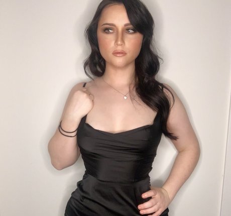 lewdkumi star best pics