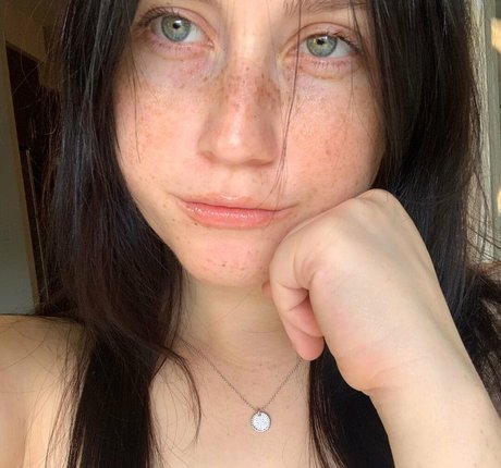 lewdkumi porn star picture