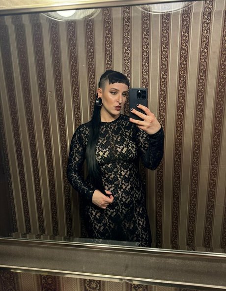 real teacher onlyfans naked picture