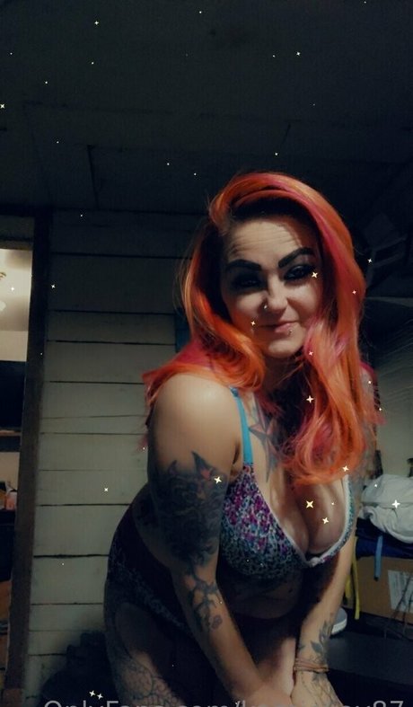 young onlyfans nude pics