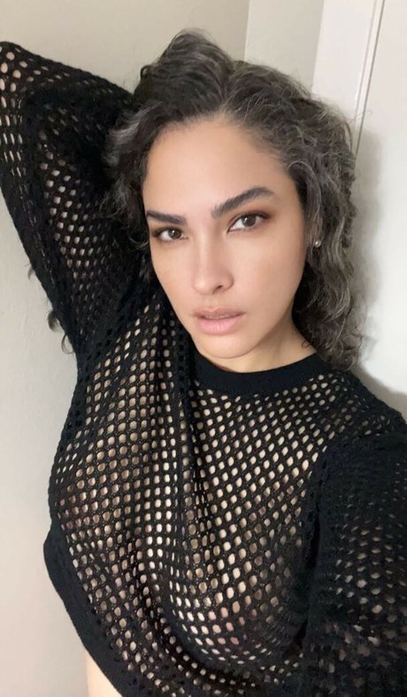 blonde milf onlyfans free naked pictures