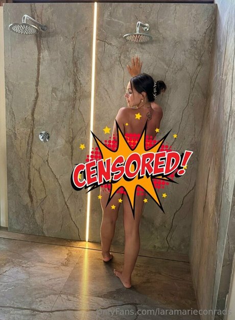 laramarieconrads model naked picture