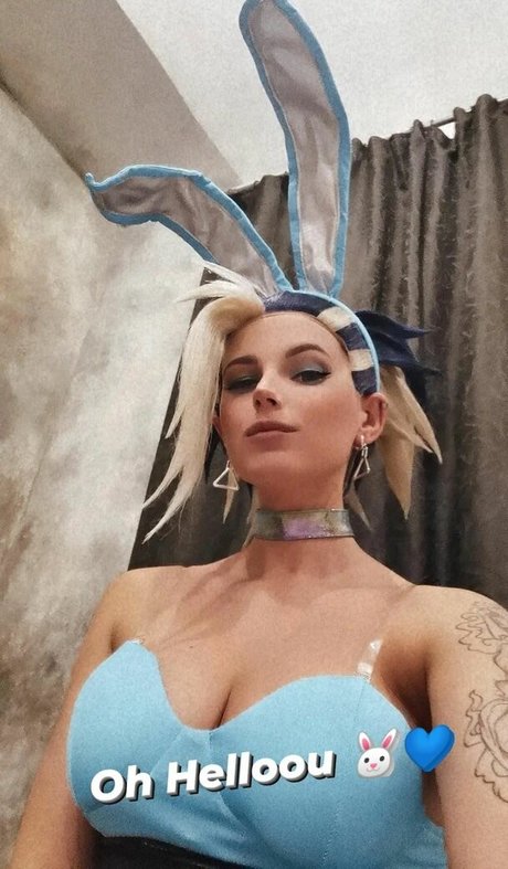 Kaminari Cosplay star high quality photos