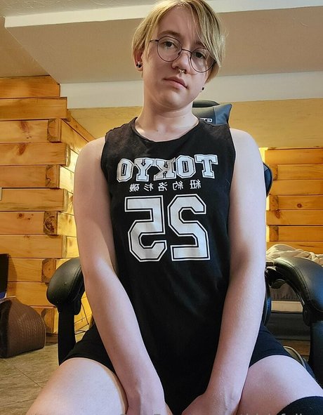 black hair onlyfans erotic photo