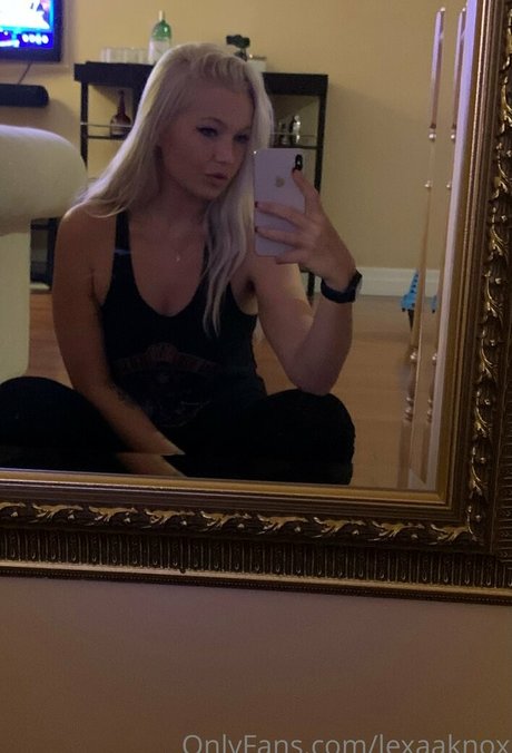 lexaaknox pornstar adult picture