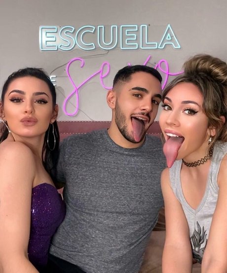 Long Tongue Fetish star top image