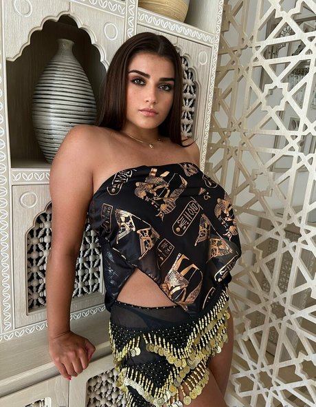 kathyforever18onlyfans pornstar pretty gallery