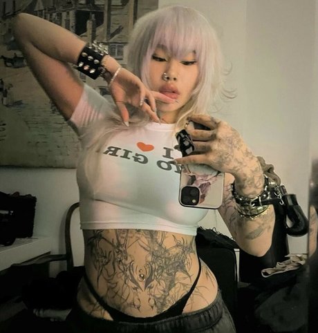 lustr0t best model image