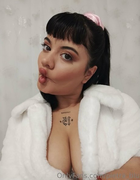 asian girlfriend onlyfans art naked pic