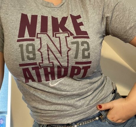 Elena Sophia Nicolosi star pretty galleries