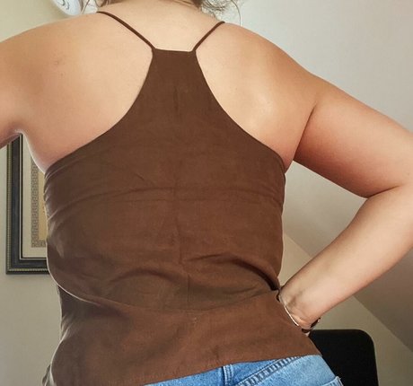 Elena Sophia Nicolosi model hd image