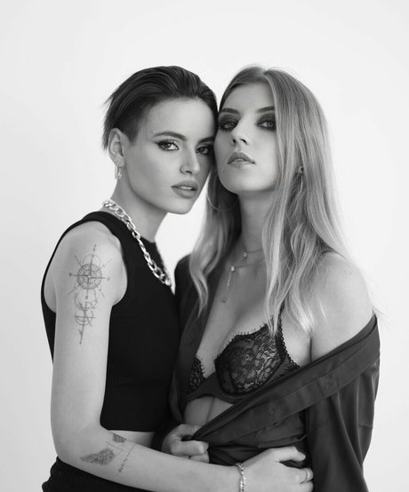 Adelia Vainshtein model erotic images