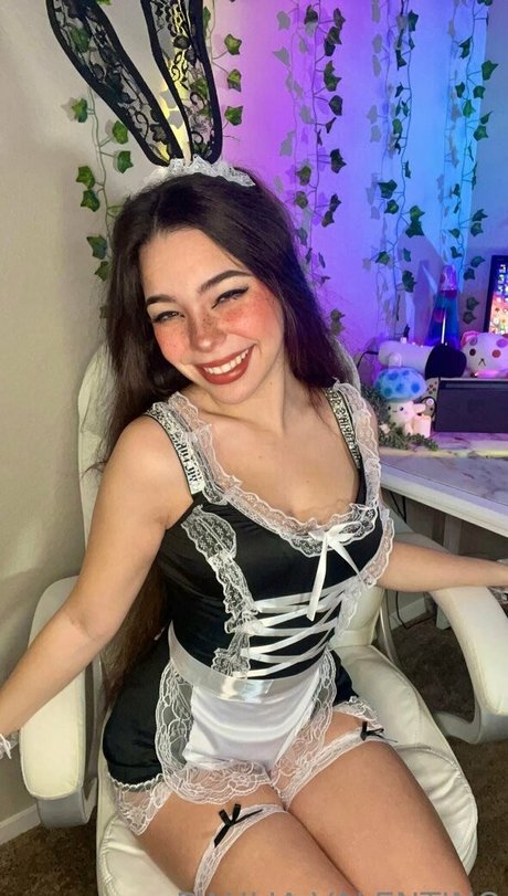 dahliavalentino star naked pictures