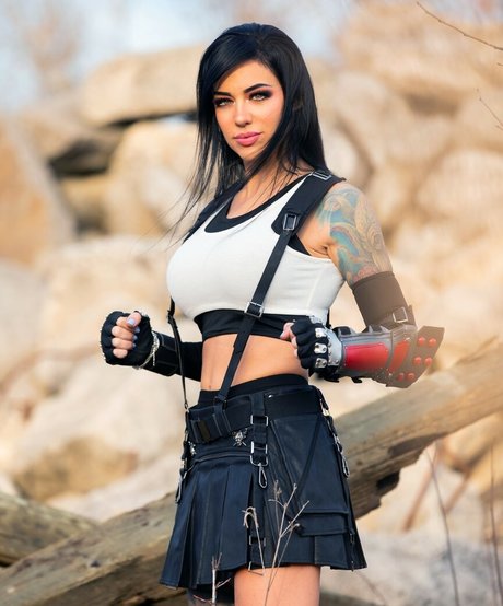 Alex Zedra beautiful actress pictures