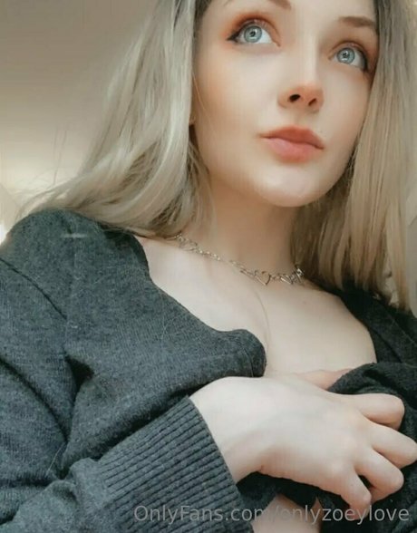 onlyzoeylove pornstar nudes archive