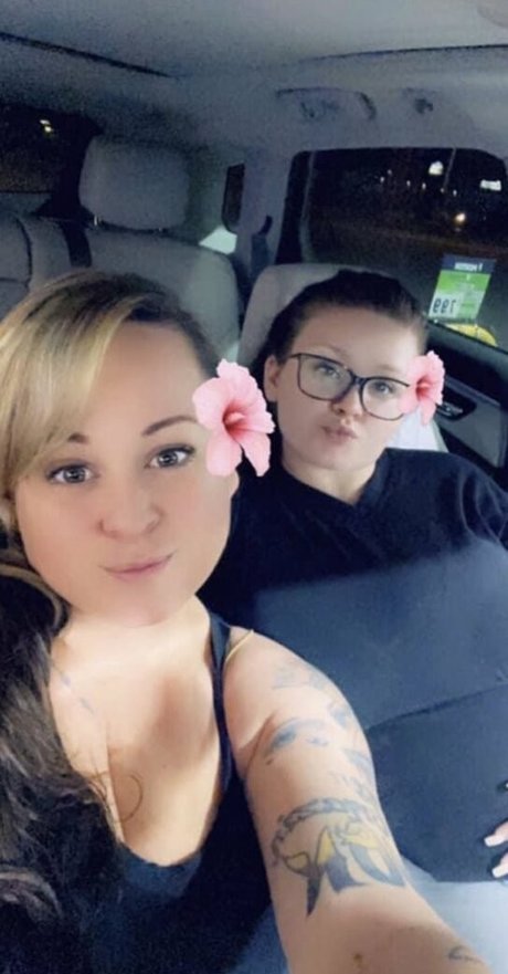 blonde trans onlyfans exclusive pic