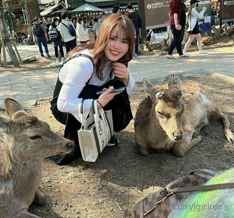 jgirlrena naked star photos