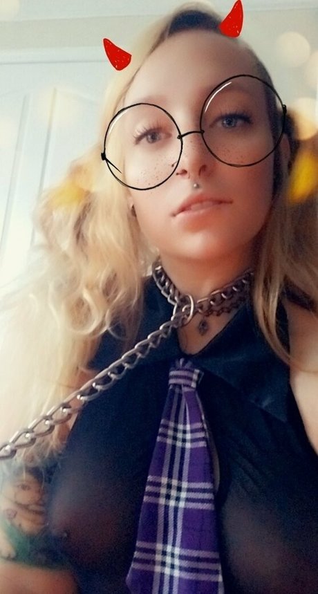 elvishly deviant13 Profile Pic