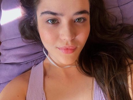 Bella Piero porn model photos