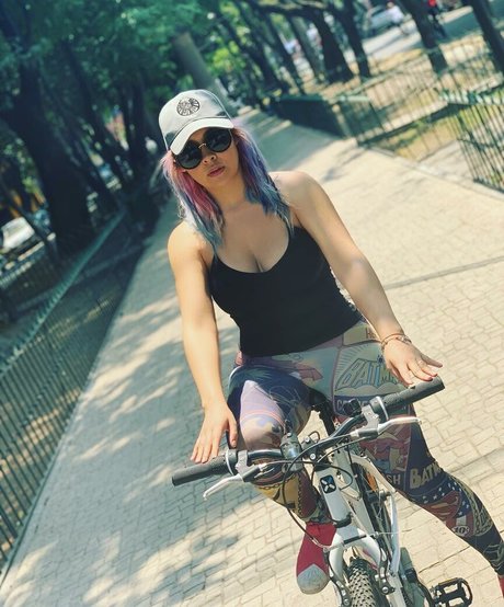 Jezz Angeles hd pornstar pic