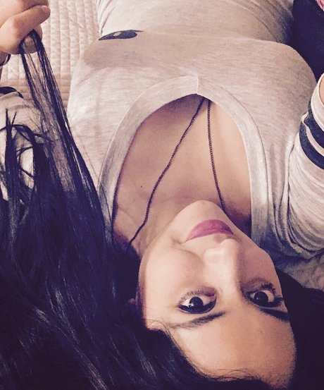 Jezz Angeles pornstar hot picture