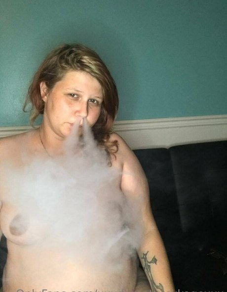 fingering squirt onlyfans pretty pictures