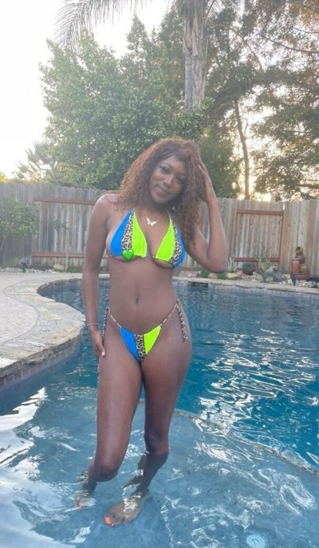 petite slut onlyfans best pic